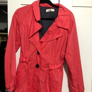 Very pretty trench coat